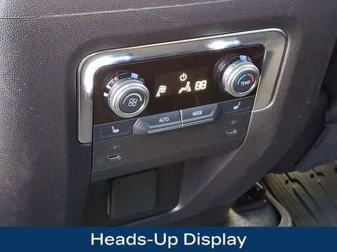 Used 2025 GMC Yukon Denali w/ Sun & Power Step Package image 14