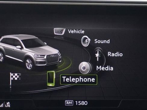Used 2018 Audi Q7 3.0T Prestige w/ Prestige Package AWD/4WD image 15
