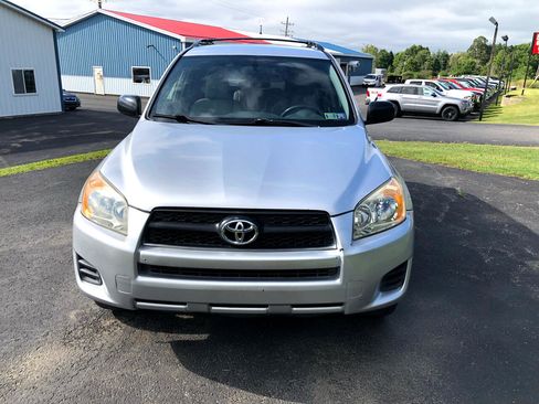 Used 2012 Toyota RAV4 4WD image 2
