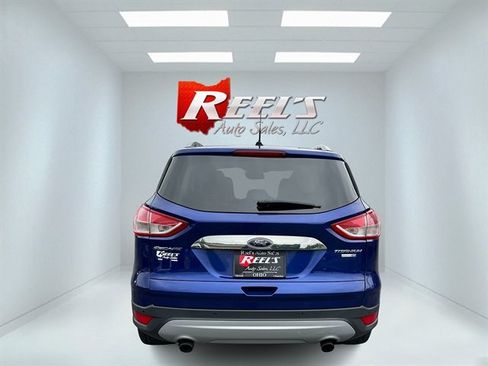 Used 2016 Ford Escape Titanium w/ Equipment Group 301A AWD/4WD image 10