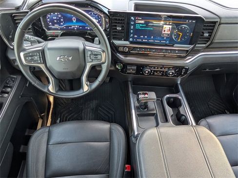 Used 2024 Chevrolet Silverado 1500 LT Trail Boss w/ LT Trail Boss Premium Package image 6