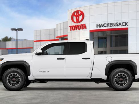 New 2025 Toyota Tacoma TRD Off-Road image 4