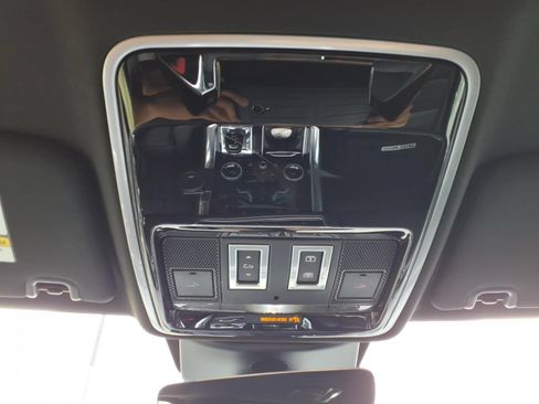 Used 2019 Land Rover Range Rover Sport HSE Dynamic AWD/4WD image 26