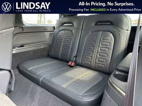 Used 2025 Rivian R1S Adventure image 15