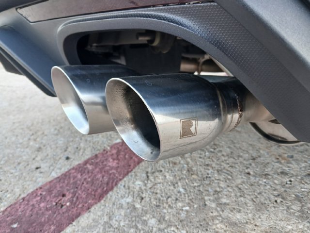 Used 2019 Ford Mustang GT Premium RWD image 12