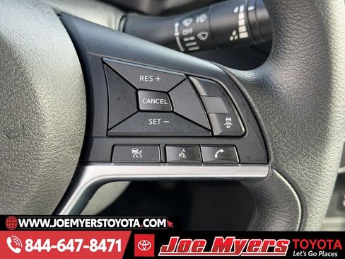 Used 2025 Nissan Sentra SV image 23