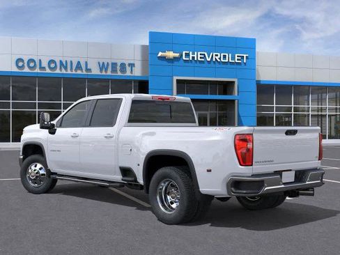 New 2026 Chevrolet Silverado 3500 LT image 3
