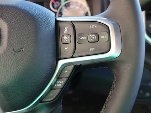 Used 2025 RAM 2500 Big Horn image 17