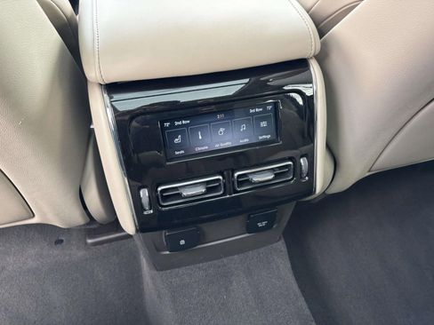 Used 2023 Lincoln Aviator Grand Touring w/ Equipment Group 301A image 34