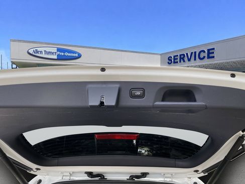 Used 2023 Hyundai Palisade Limited w/ Cargo Package FWD image 36