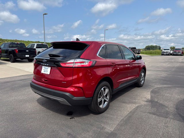 Used 2024 Ford Edge SEL w/ Convenience Package AWD/4WD image 5