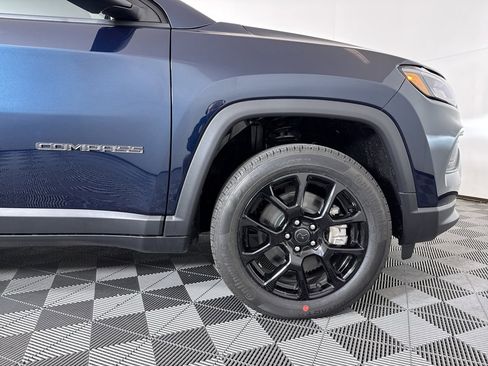 New 2026 Jeep Compass Limited image 20