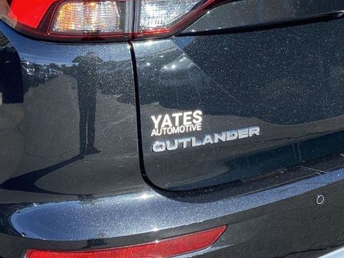 Used 2024 Mitsubishi Outlander SEL image 29