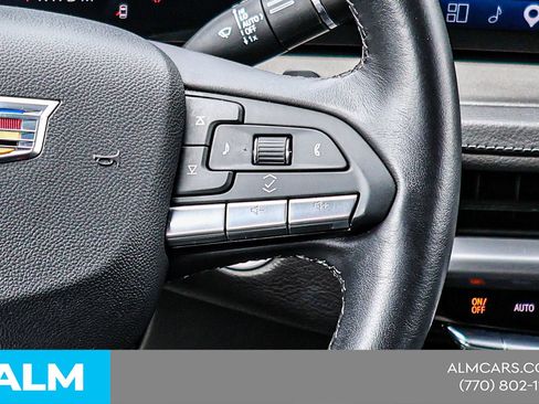 Used 2025 Cadillac XT4 Premium Luxury FWD image 27