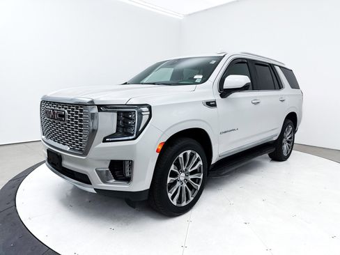 Used 2021 GMC Yukon Denali image 16