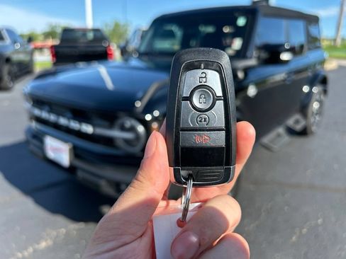 Used 2024 Ford Bronco Outer Banks AWD/4WD image 47