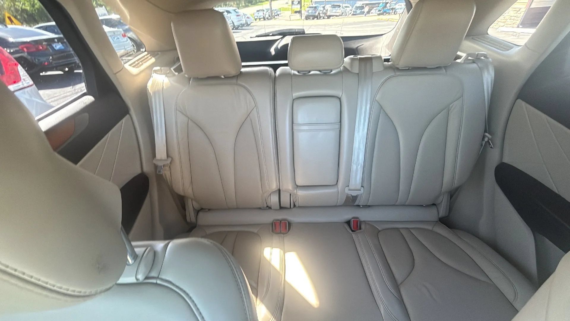 Used 2017 Lincoln MKC Select w/ Select Plus Package FWD image 29