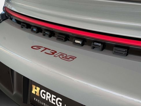 Used 2024 Porsche 911 GT3 RS RWD image 11