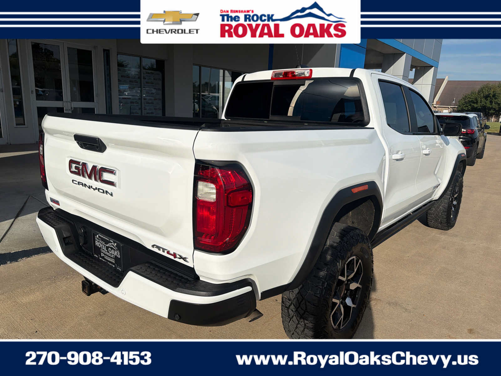 Used 2024 GMC Canyon AT4X AWD/4WD image 6