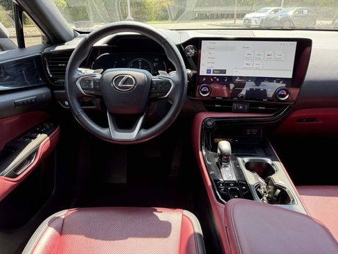 Used 2024 Lexus NX 350h AWD image 7