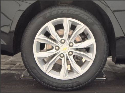 Used 2020 Chevrolet Malibu LT image 16