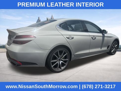 Used 2025 Genesis G70 2.5T AWD/4WD image 2