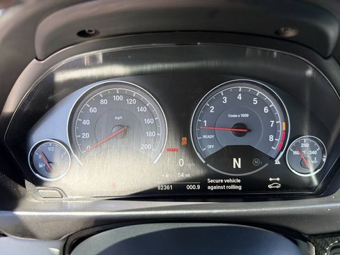 Used 2018 BMW M4 Coupe RWD image 32