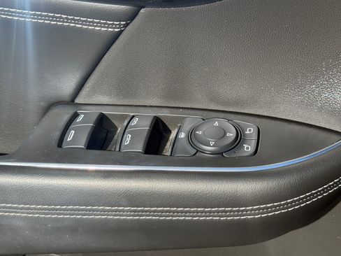 Used 2021 Buick Envision Preferred FWD image 22