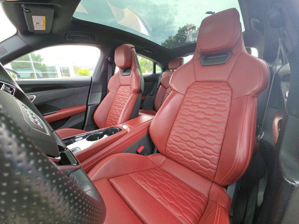 Used 2023 Audi e-tron GT Prestige w/ Prestige Package AWD/4WD image 11