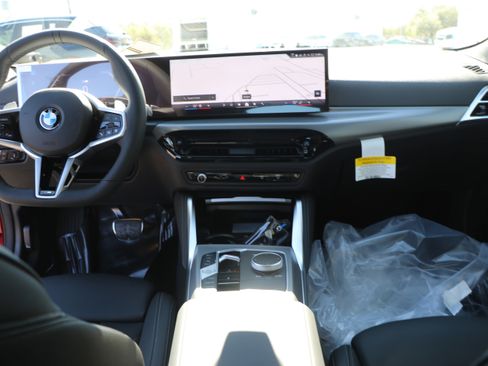 Certified 2025 BMW 430i xDrive Coupe w/ M Sport Package image 29