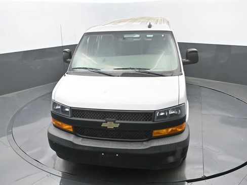 Used 2020 Chevrolet Express 2500 w/ Driver Convenience Package image 14