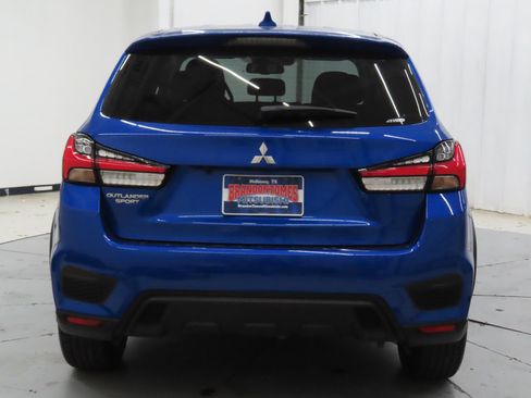 Used 2026 Mitsubishi Outlander Sport ES AWD/4WD image 4