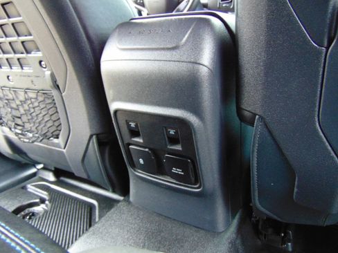Used 2022 Ford Bronco Black Diamond AWD/4WD image 47