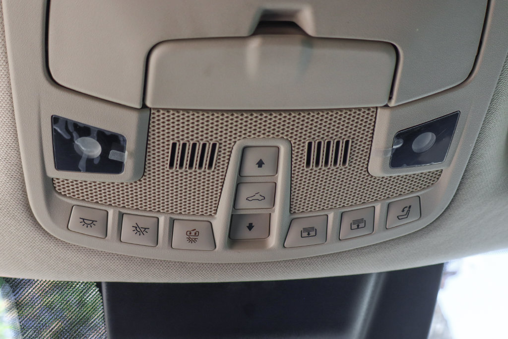 Used 2021 Lincoln Navigator Reserve AWD/4WD image 30