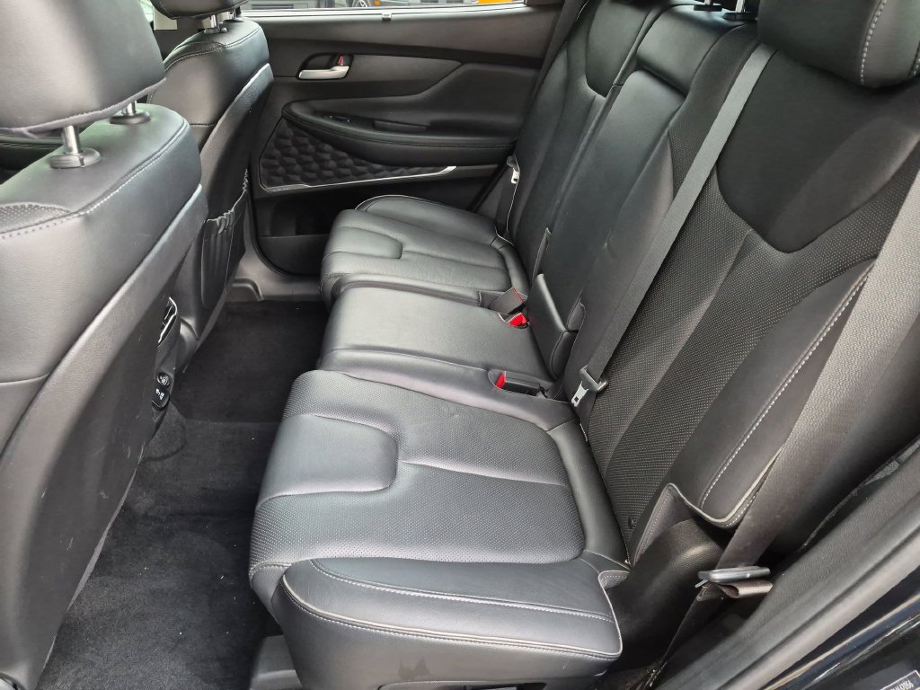 Used 2023 Hyundai Santa Fe Limited FWD image 27