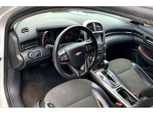 Used 2013 Chevrolet Malibu LT FWD image 13