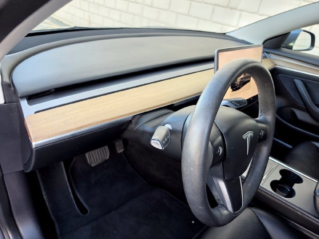 Used 2022 Tesla Model 3 Long Range AWD/4WD image 20