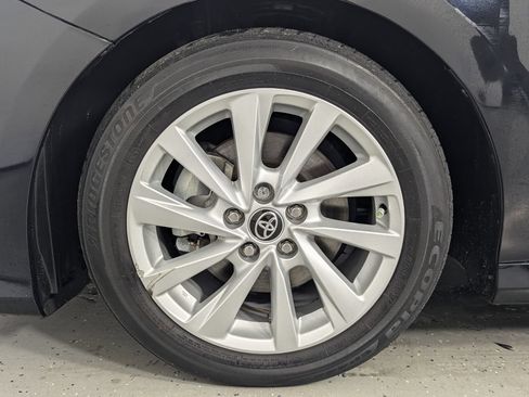 Used 2021 Toyota Camry LE FWD image 8