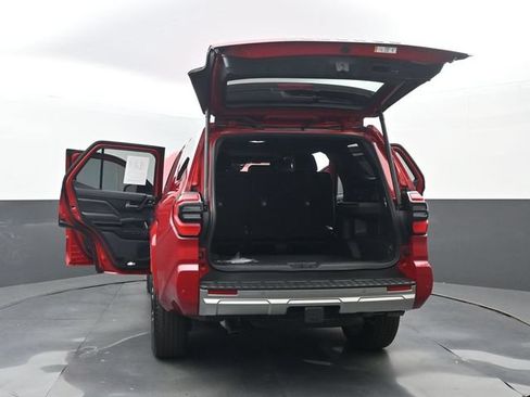 Used 2026 Toyota 4Runner Limited AWD/4WD image 35