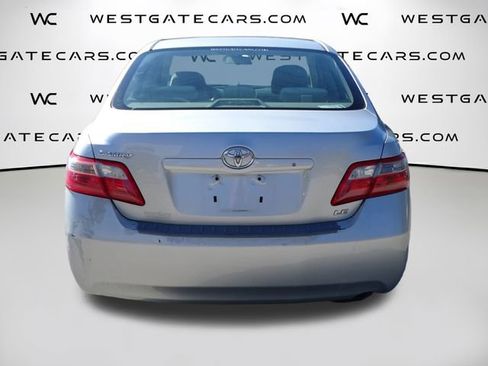 Used 2009 Toyota Camry LE image 10