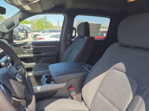 New 2026 RAM 1500 Big Horn AWD/4WD image 11