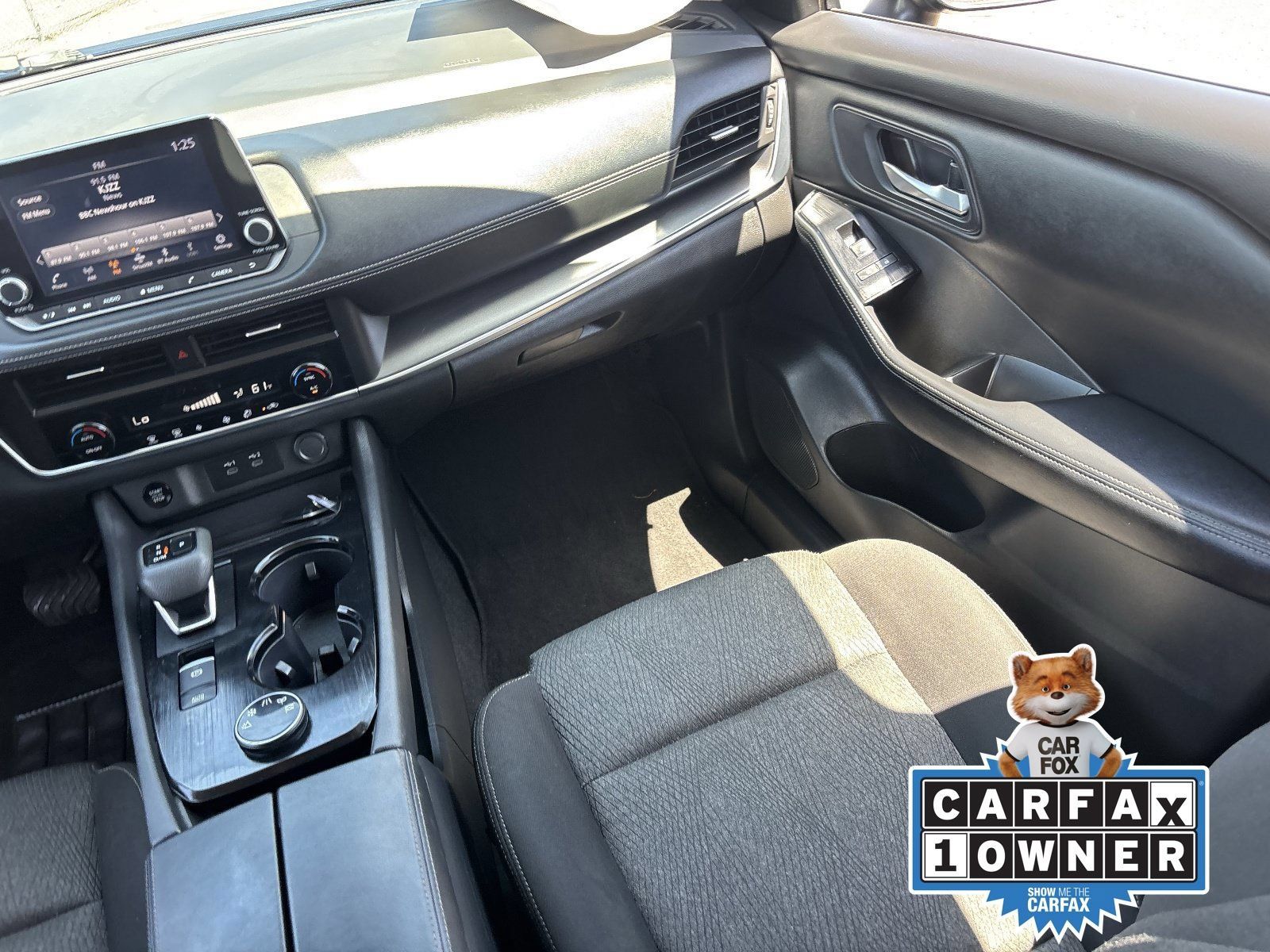 Used 2024 Nissan Rogue SV AWD/4WD image 17