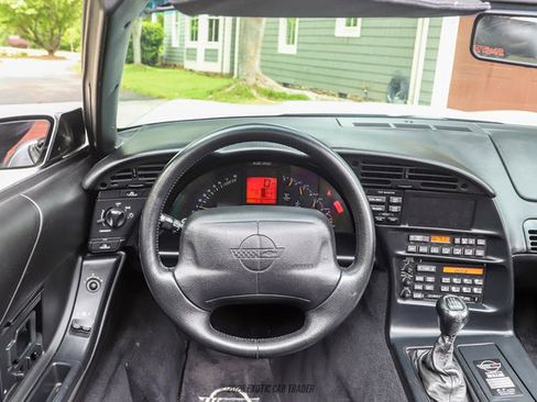 Used 1996 Chevrolet Corvette Convertible RWD image 64