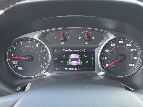 Used 2022 Chevrolet Equinox LT FWD image 27