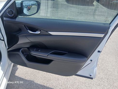 Used 2020 Honda Civic Sport image 16