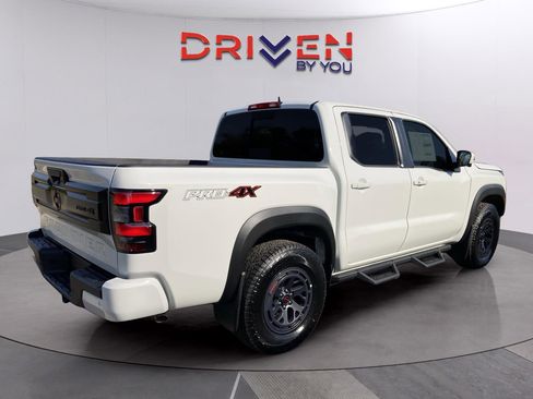 New 2026 Nissan Frontier PRO-4X w/ Pro-4x Convenience Package image 5