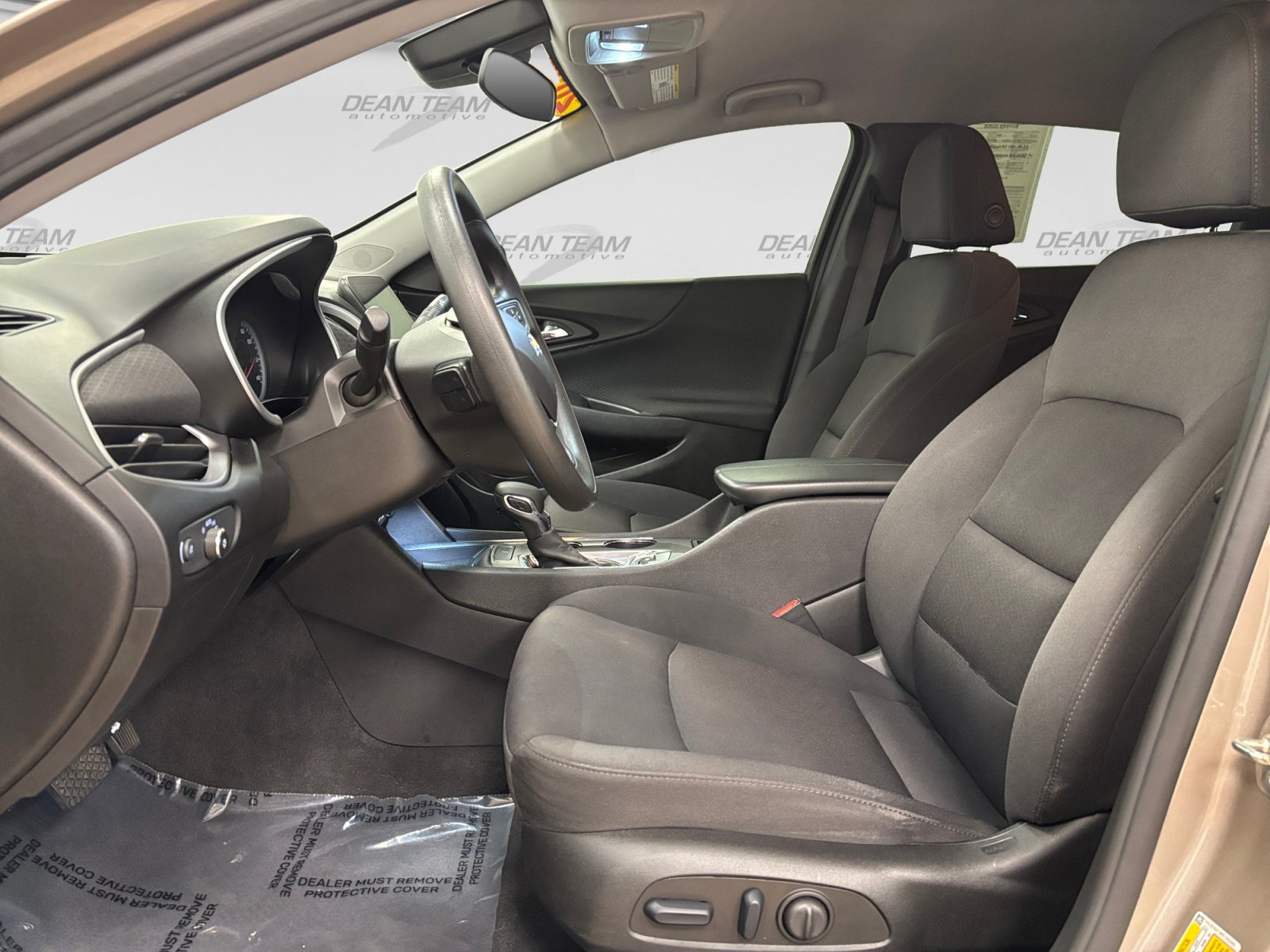 Used 2023 Chevrolet Malibu LT FWD image 9