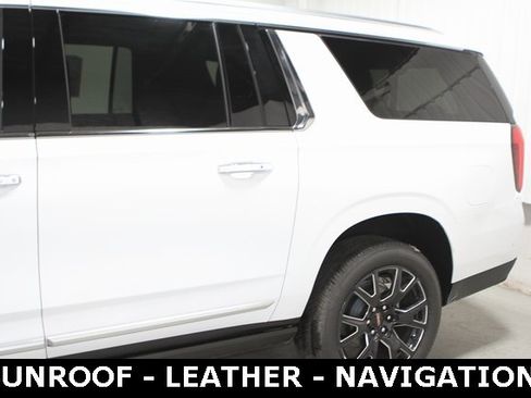 New 2025 GMC Yukon XL Denali w/ Sun & Power Step Package image 10