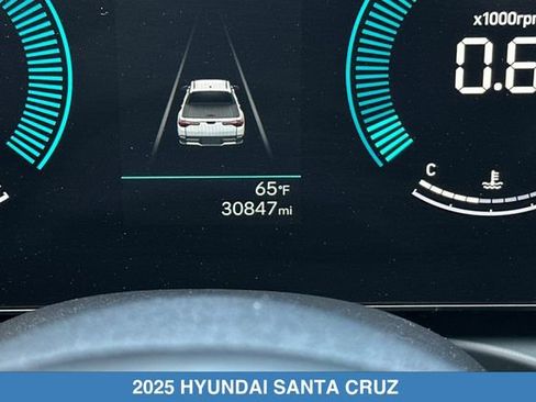 Used 2025 Hyundai Santa Cruz SEL AWD/4WD image 26