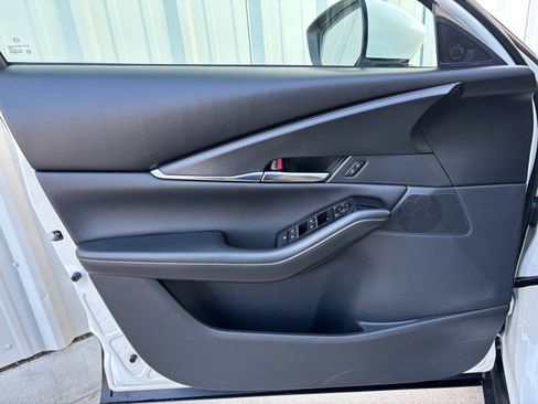 Certified 2025 MAZDA CX-30 AWD 2.5 S w/ Preferred Package image 14